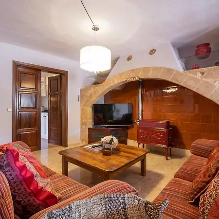 Townhouse Casa Maria By Homevillas360 * Pollenca